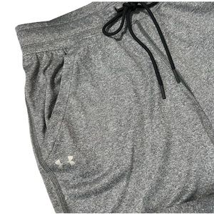 UNDER ARMOUR Loose Fit Heat Gear Cropped Drawstring Pants
